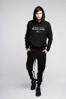 Особенности одежды Black Starwear