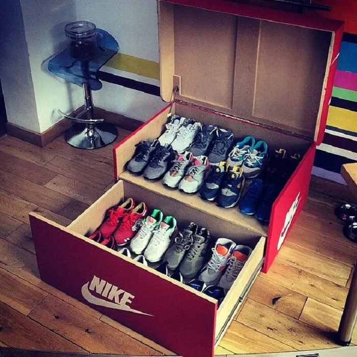 Складная коробка для обуви Nike. /Фото: Pinterest.ru