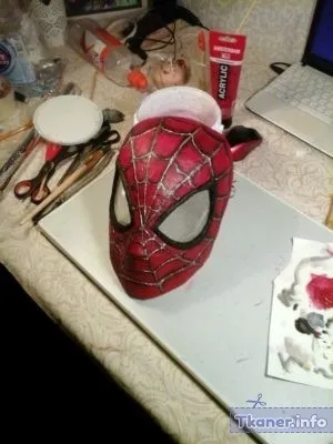 Как сделать костюм Человека-паука