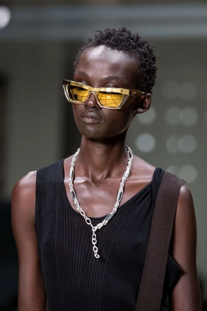 Модные женские солнцезащитные очки Wayfarr Sunshine из коллекции Bottega Veneta 2020 года