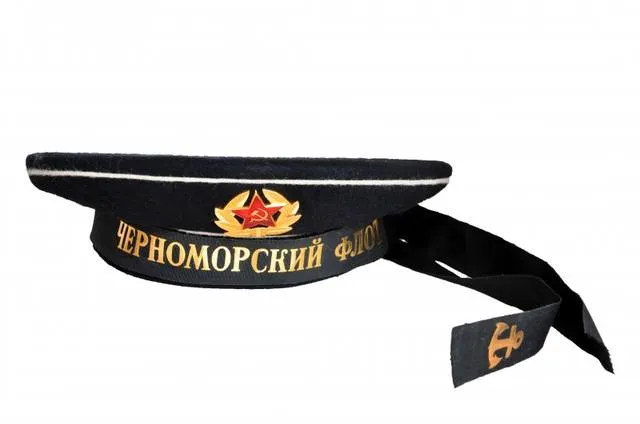Церемониальная военно-морская фуражка ВМФ СССР.
