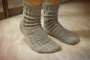 Мужские вязаные носки