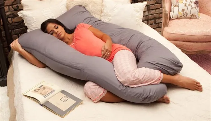 Как спать с подушкой