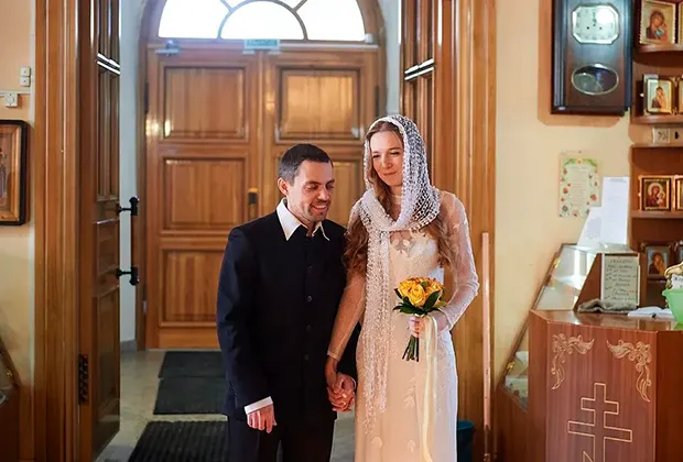 Владимир и Галина Дубцовы во время свадебной церемонии.