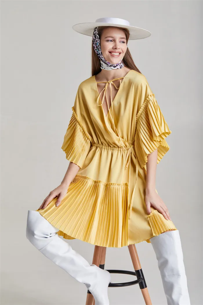 Желтое плиссированное платье SAYYA