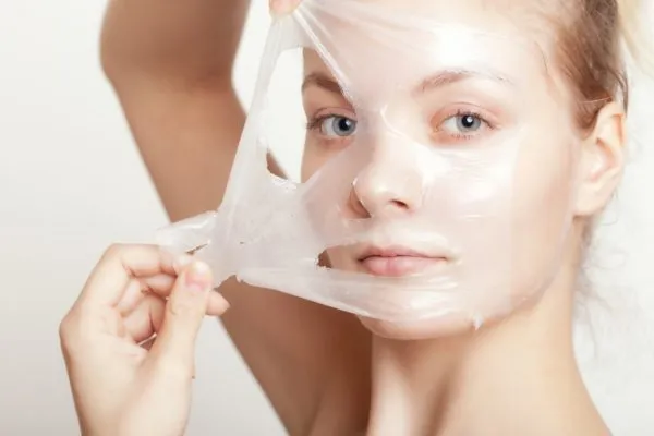 Как правильно использовать альгинатную маску для лица