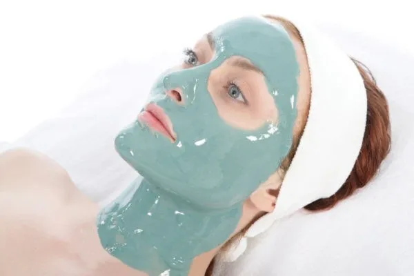 Как использовать альгинатную маску для лица