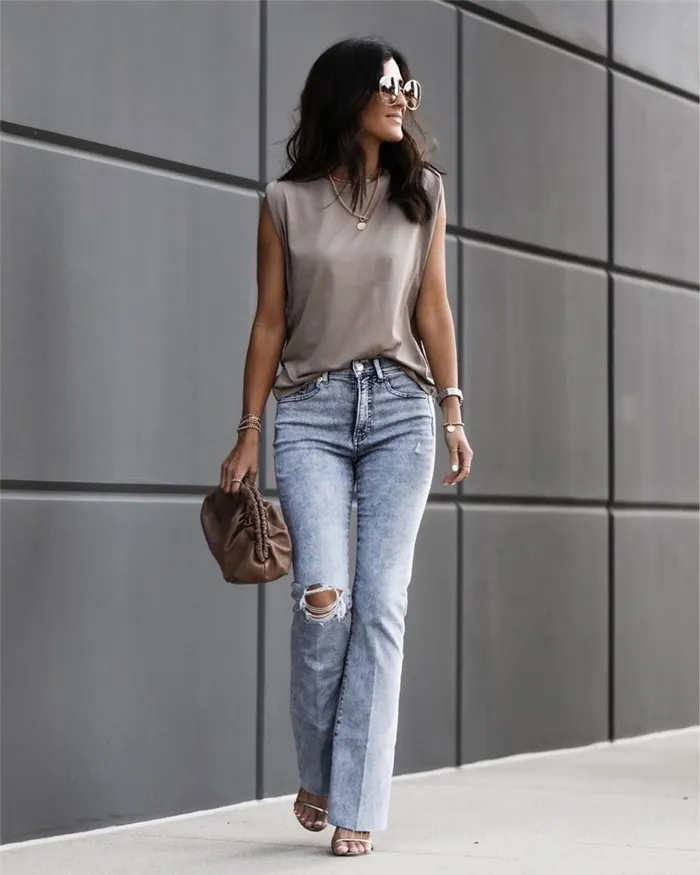Фасоны джинсов 2022-2023. посмотрите модные женские джинсы - лучшие новые линии и фасоны