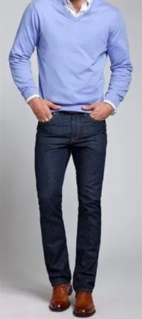 Что носить с мужскими синими джинсами