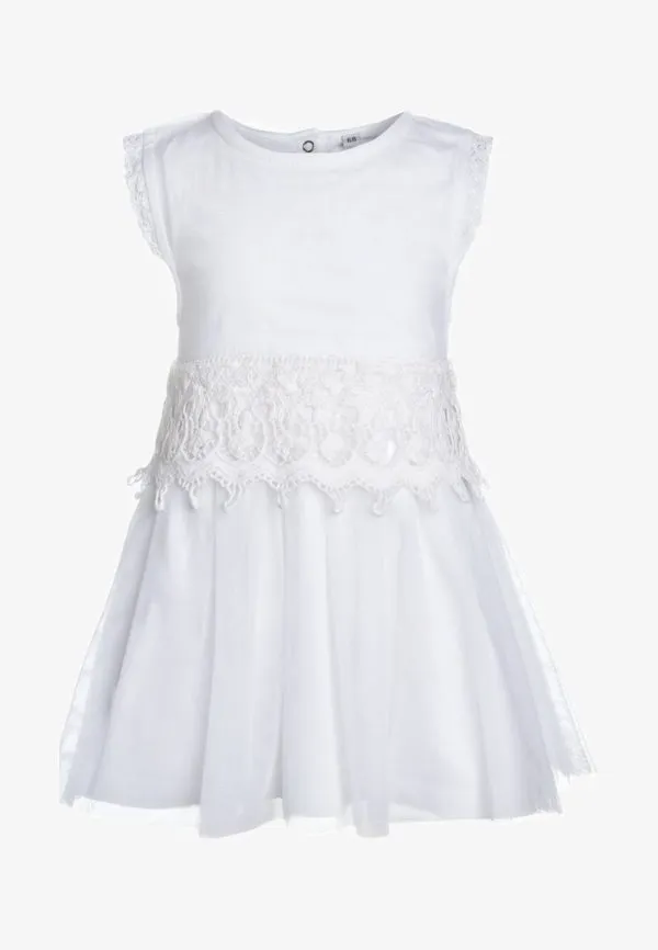 Детская мода 2022: белые платья для девочек