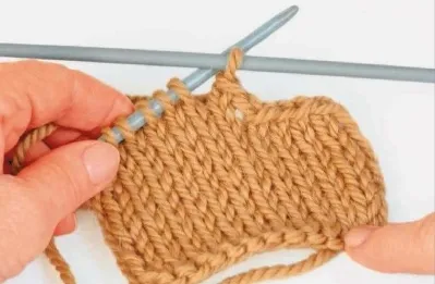 Как закрыть петлю для пуговицы спицами в конце вязания