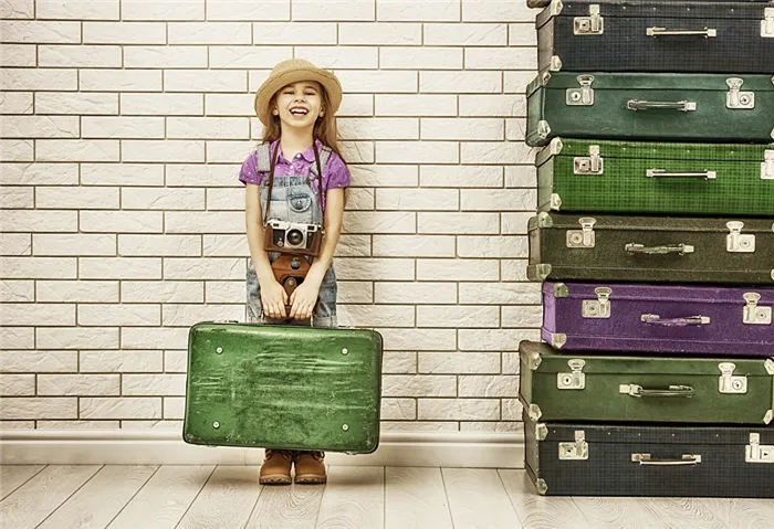 Старый чемодан дома: 21 идея использования старого чемодана