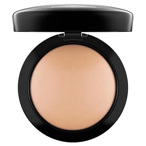 Минеральная пудра Mineralize Skinfinish Natural, MAC, 2750 руб.