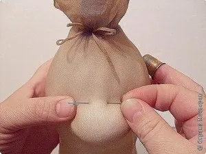 Подготовка капрона для пошива куклы