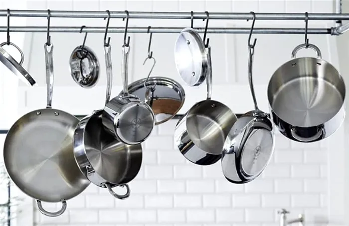 С помощью народных рецептов можно поддерживать чистоту любой стальной посуды