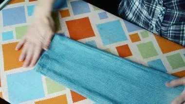 узкие джинсы готовы