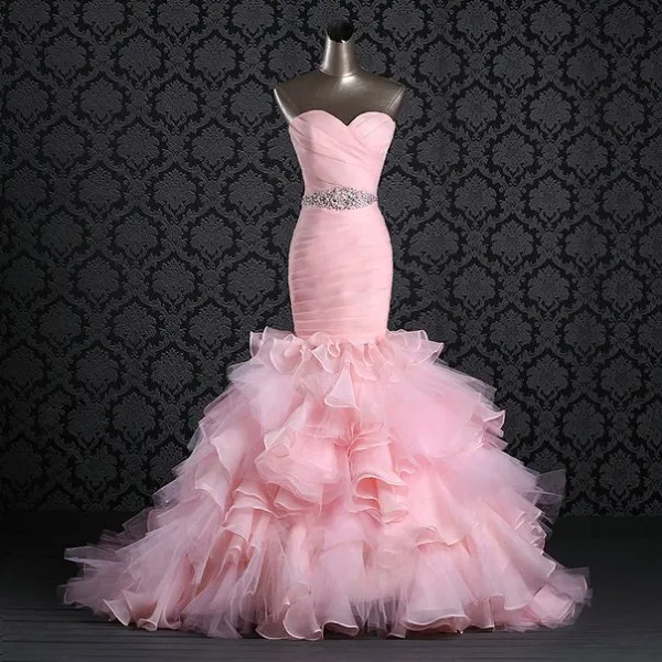  Розовое свадебное платье
