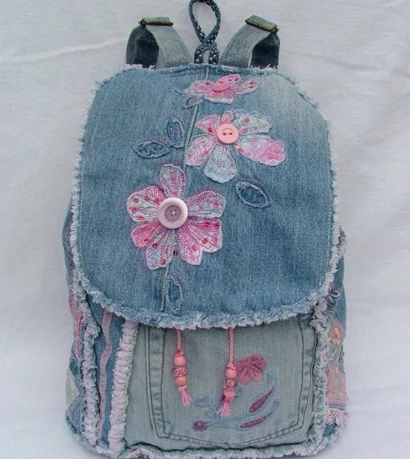 Рюкзак с декором цветами