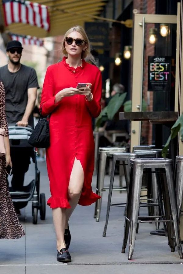 Красивые красные платья 2022-2023 и 6 причин его приобрести