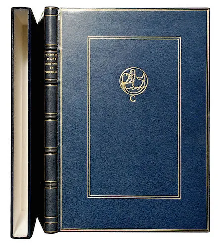 сафьяновая кожа на обложке книги 1912 года