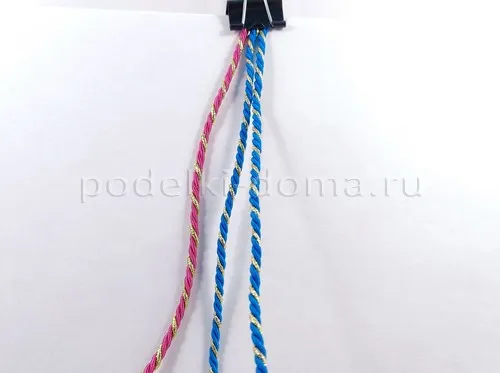 Как сплести браслеты из шнуров и нитей