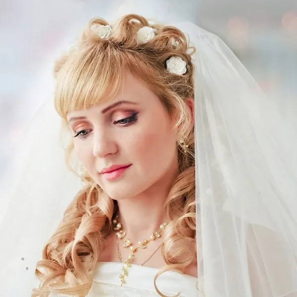 Свадебные прически с фатой на средние, длинные и короткие волосы