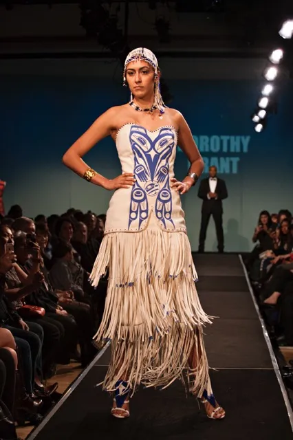 Платье в индейском стиле.