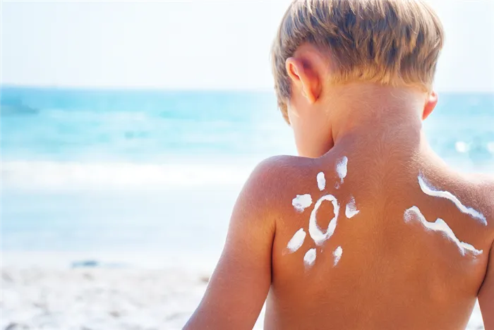 как защищать кожу ребенка летом и зимой