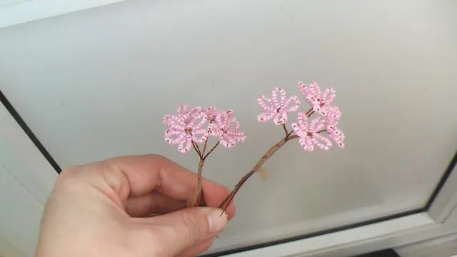 Плетение цветка сакуры