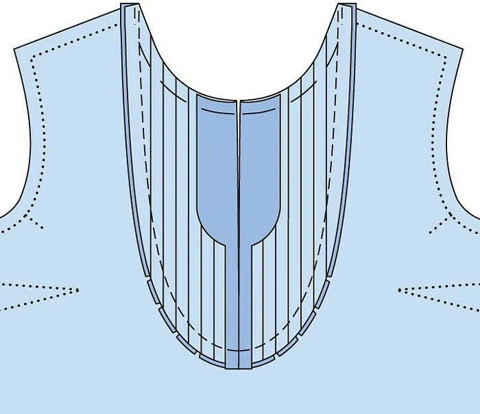 Как выполнить пластрон со складками в женской блузке