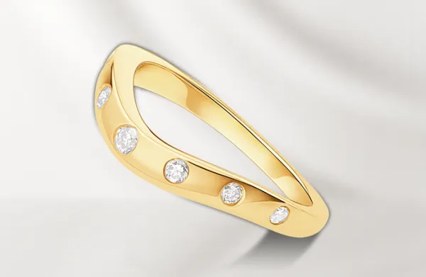 обручальное кольцо Булгари с 7 бриллиантами