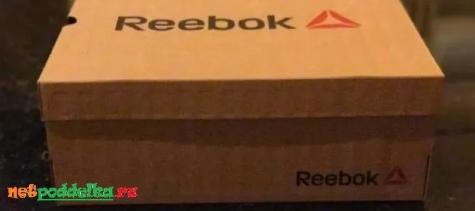Упаковка оригинальных кроссовок Reebok